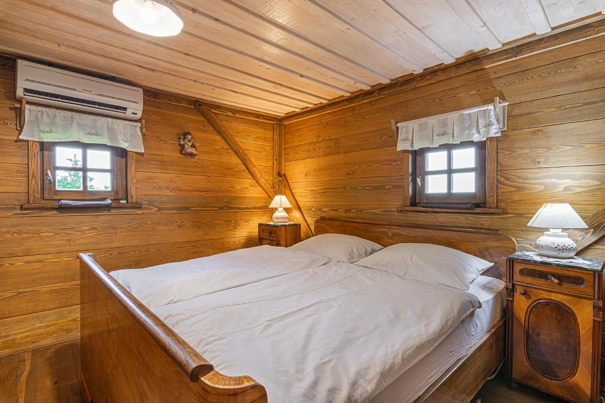 Vineyard Cottage Skatlar Otočec Kültér fotó