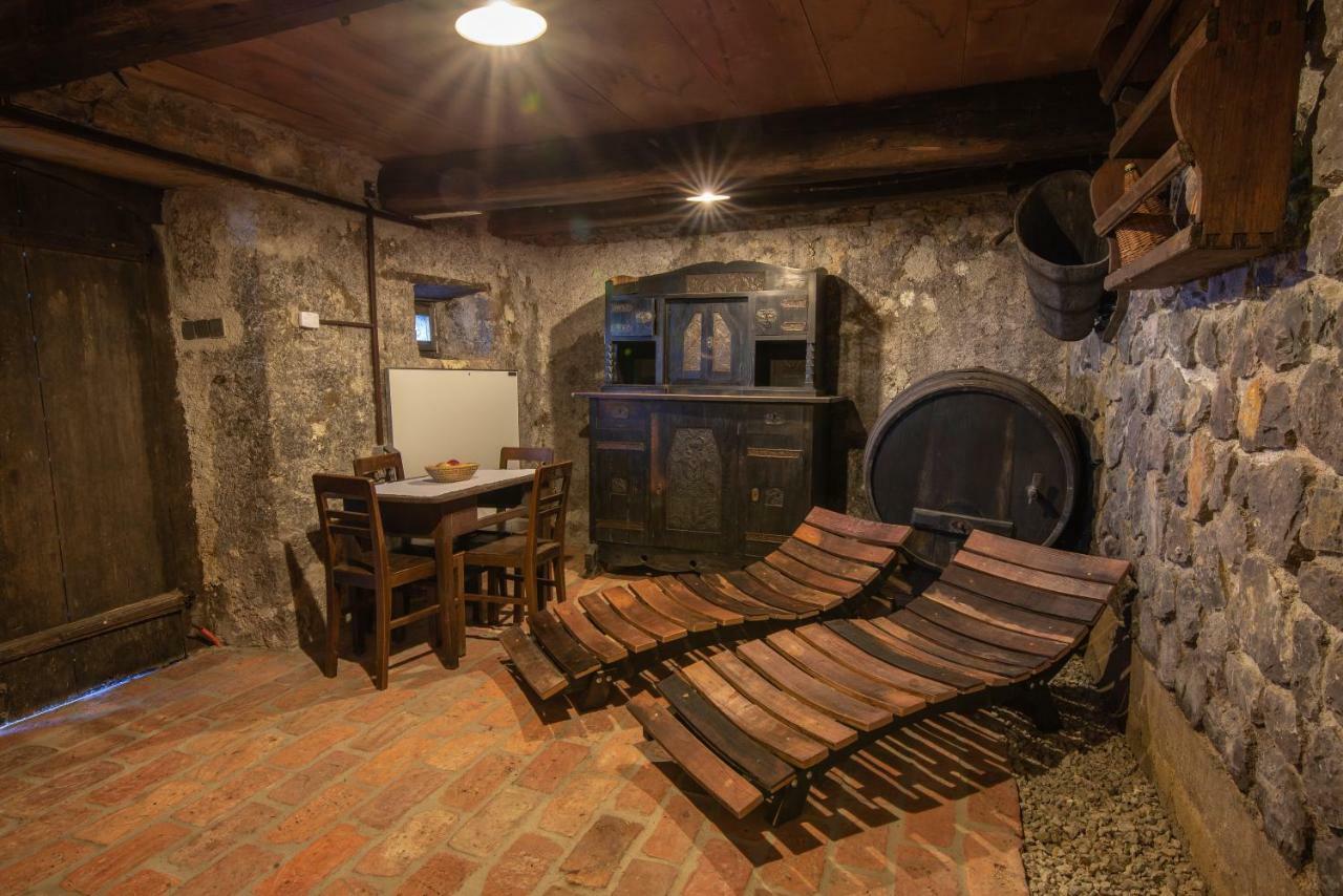Vineyard Cottage Skatlar Otočec Kültér fotó
